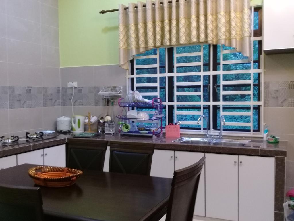 Mirza Homestay Marang Exteriér fotografie